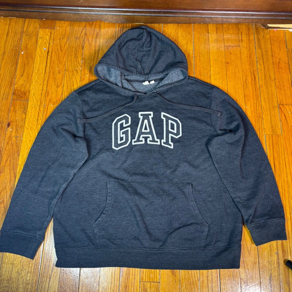 GAP calssic charcoal gray hoddie cozy comfy pullover crewneck embroidered sz XL